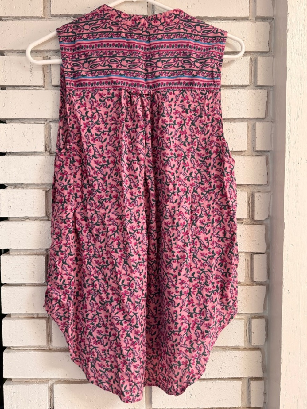 Anthropologie Maeve Sleeveless Pintuck Floral Blouse Pink Boho Top Women's - Picture 2 of 9